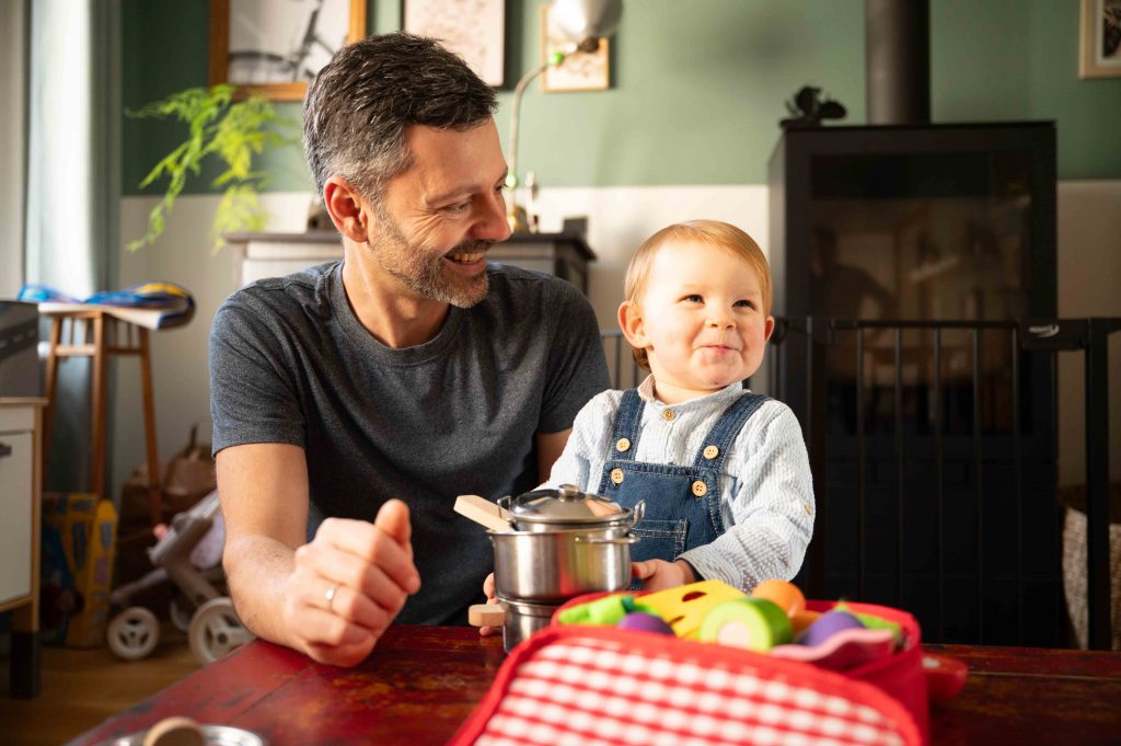 FAMILLE ETIENNE — 110
