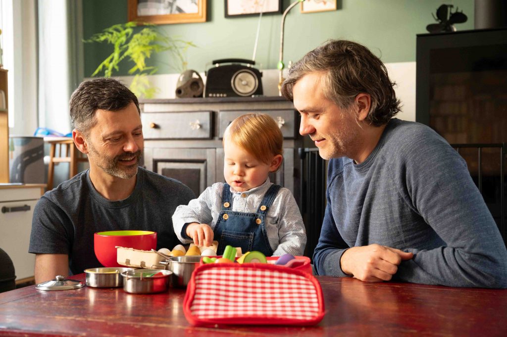FAMILLE ETIENNE — 140